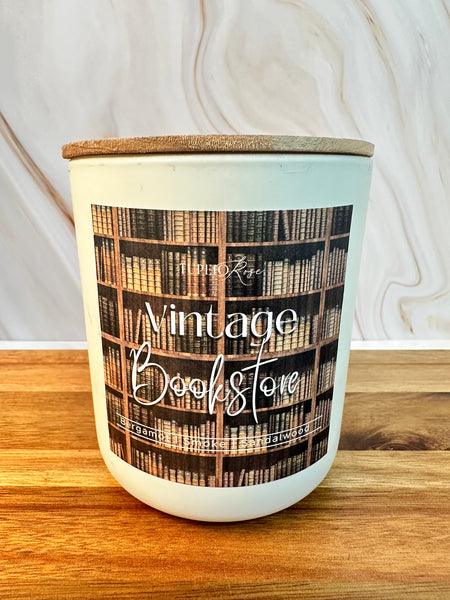 14 oz Wood wick Vintage Bookstore